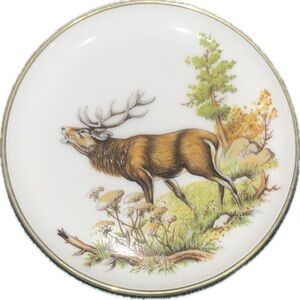 Elegant Wildlife Small Plate with Stag Design